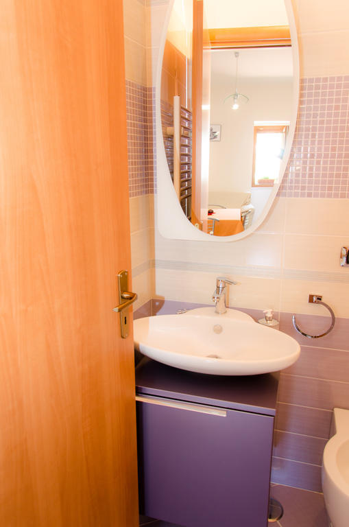 B&B La Perla Nelle Dolomiti Castelmezzano Szoba fotó