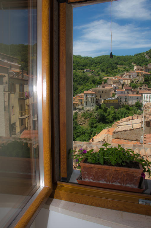 B&B La Perla Nelle Dolomiti Castelmezzano Kültér fotó